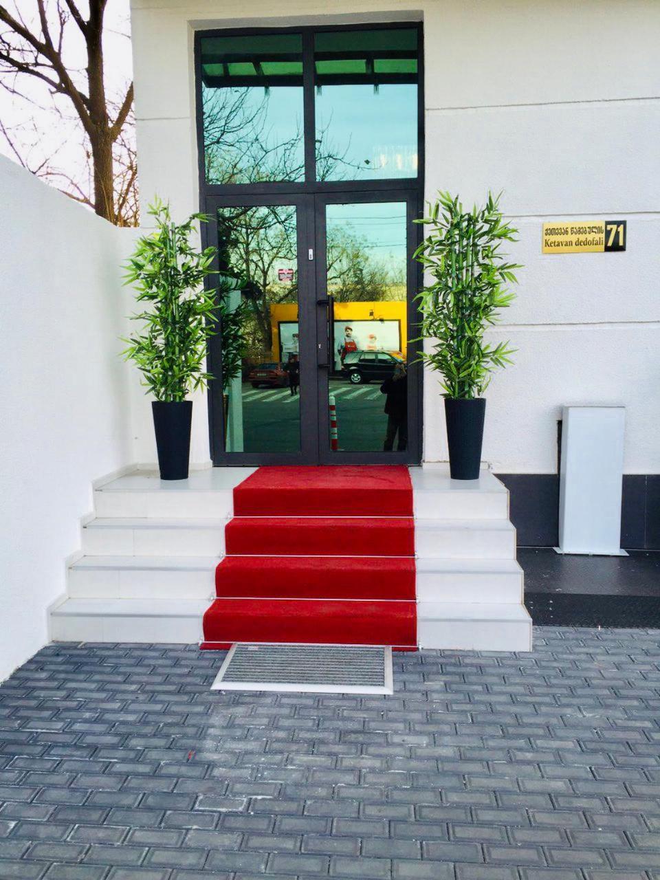 Lords Hotel Tbilisi Zewnętrze zdjęcie